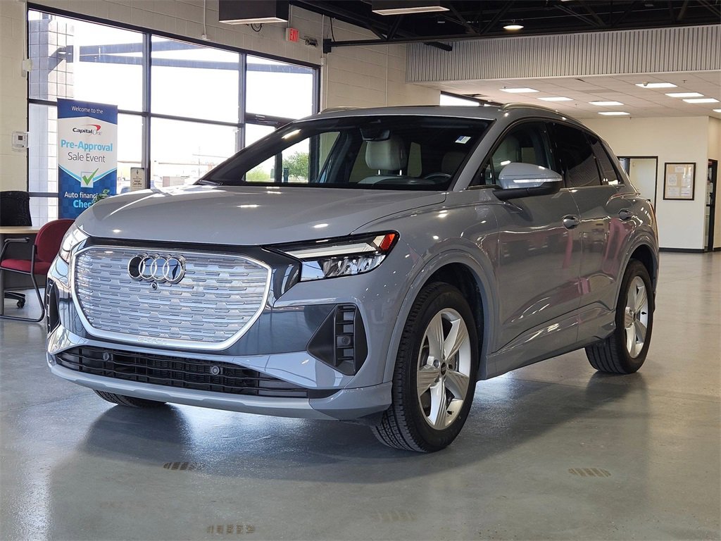 Used 2022 Audi Q4 e-tron Premium w/ Convenience Package image 9