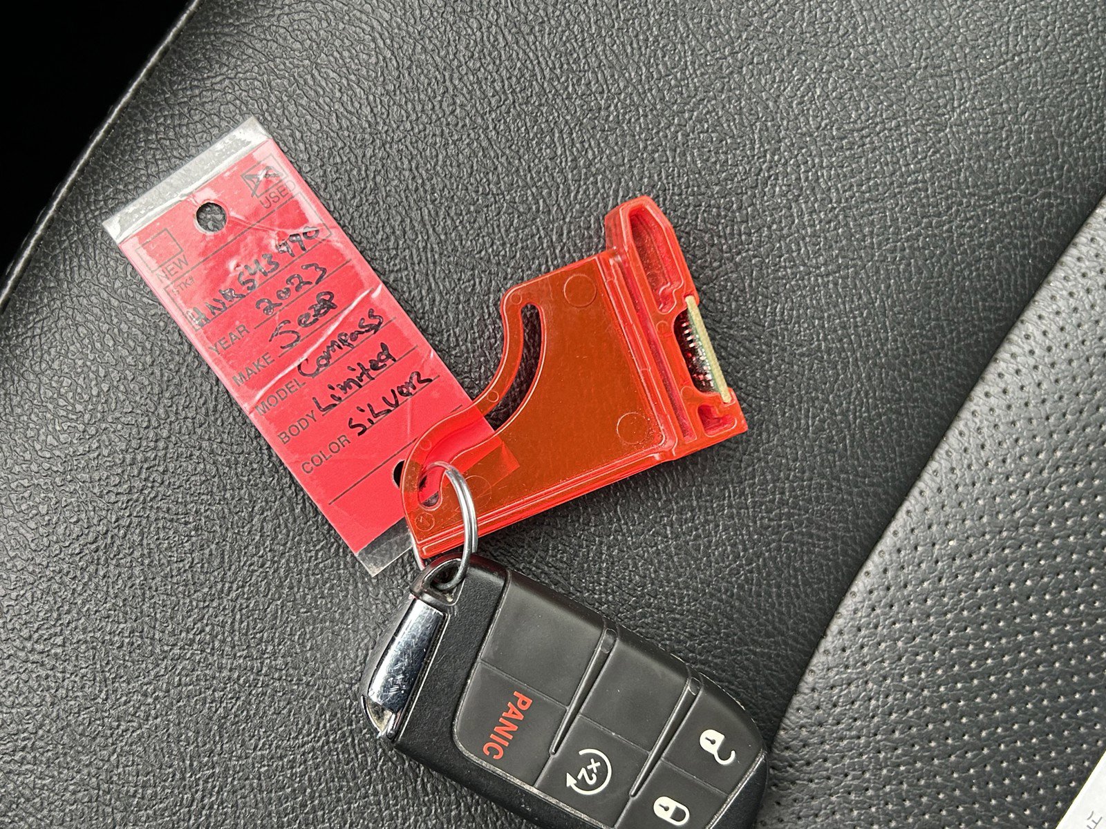 Used 2023 Jeep Compass Limited image 36