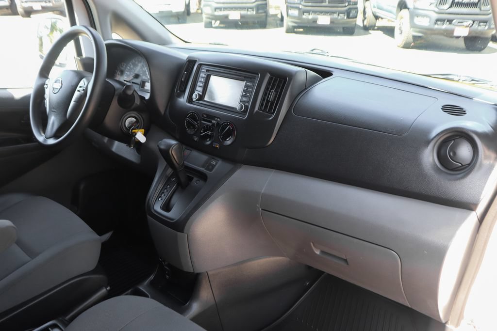 Used 2018 Nissan NV200 SV w/ Navigation Package FWD image 32