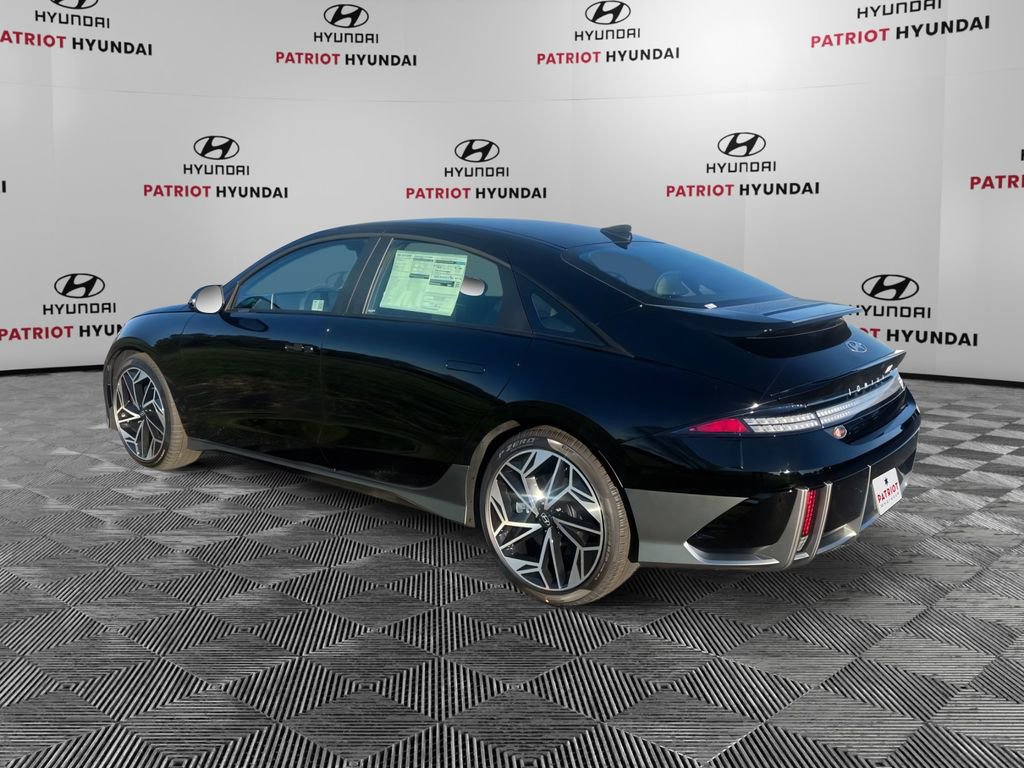 New 2025 Hyundai Ioniq 6 SEL image 3