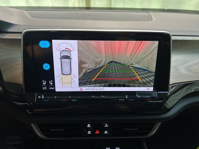 New 2026 Volkswagen Atlas SE image 17