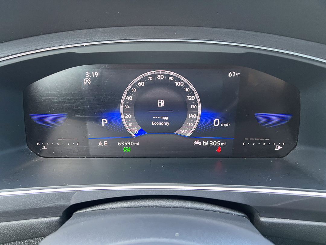 Used 2024 Volkswagen Tiguan SE R-Line FWD image 20