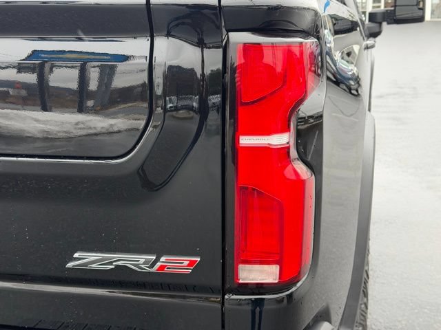 Used 2024 Chevrolet Silverado 2500 ZR2 w/ Technology Package AWD/4WD image 10
