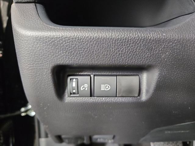 New 2025 Toyota RAV4 XLE image 30