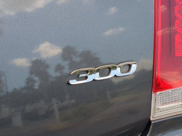 Certified 2022 Chrysler 300 Touring RWD image 13