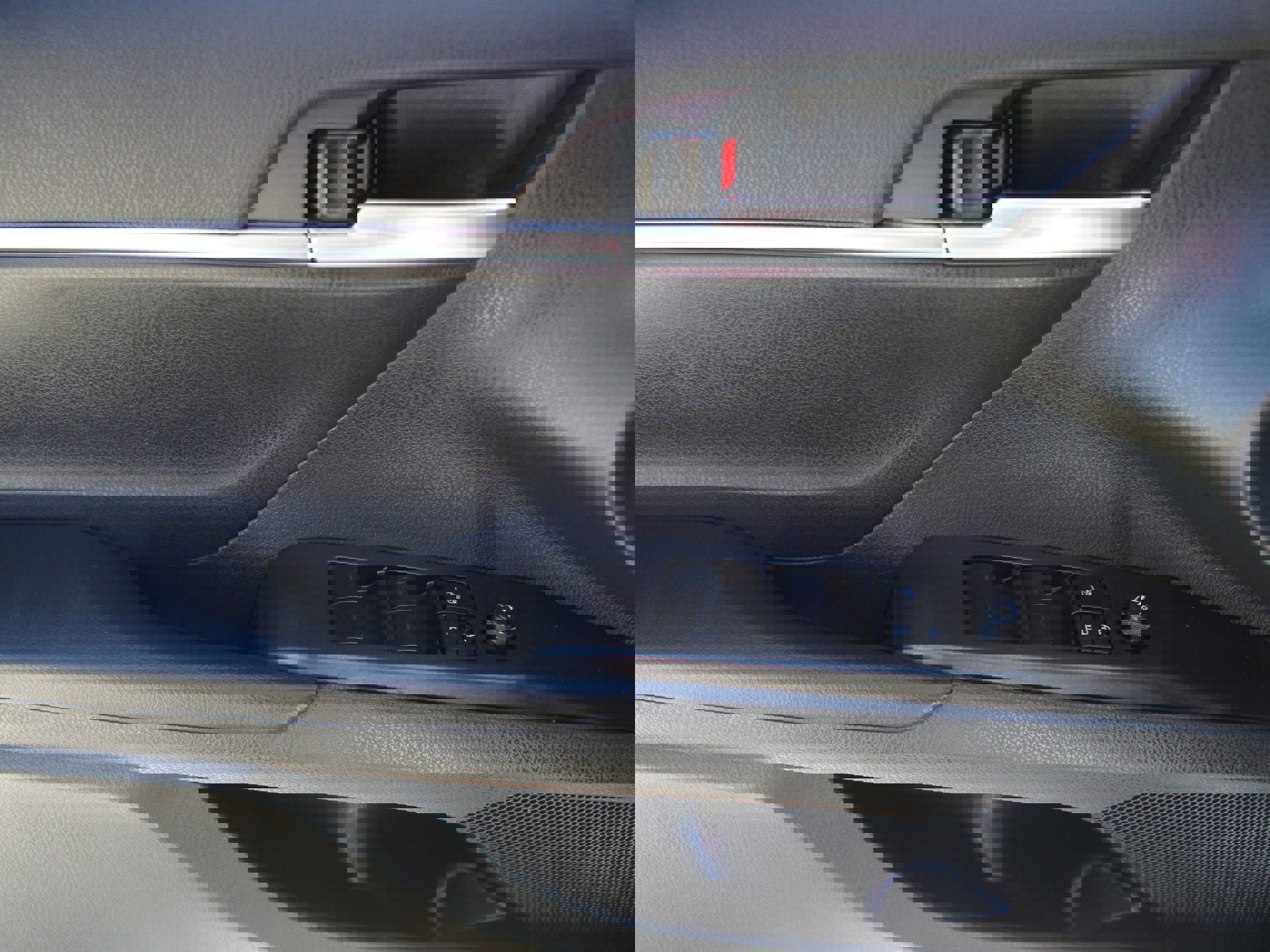 Used 2024 Toyota Camry LE FWD image 25