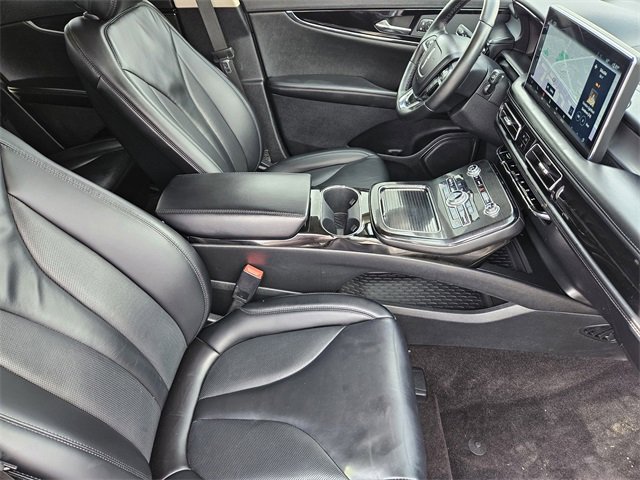 Certified 2021 Lincoln Nautilus FWD w/ Equipment Group 101A image 14