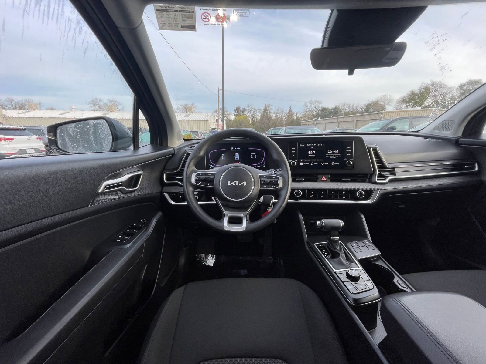 Used 2025 Kia Sportage LX image 33