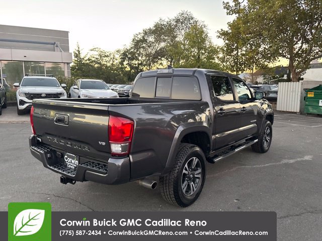 Used 2016 Toyota Tacoma TRD Sport w/ Towing Package AWD/4WD image 8