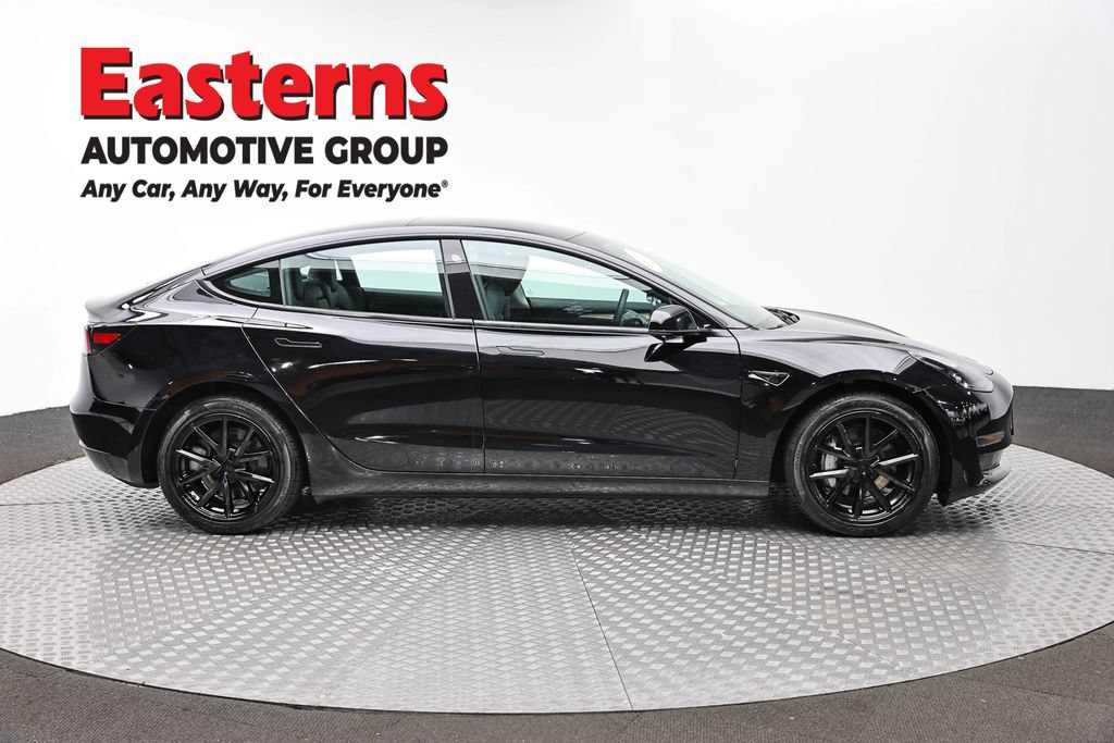 Used 2023 Tesla Model 3 Standard Range RWD image 4