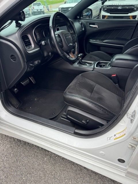 Used 2022 Dodge Charger Scat Pack w/ Plus Group RWD image 3