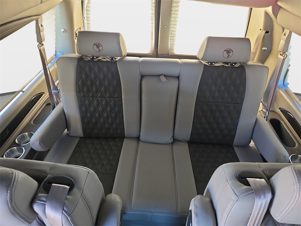 New 2025 GMC Savana 2500 Extended w/ Driver Convenience Package image 35