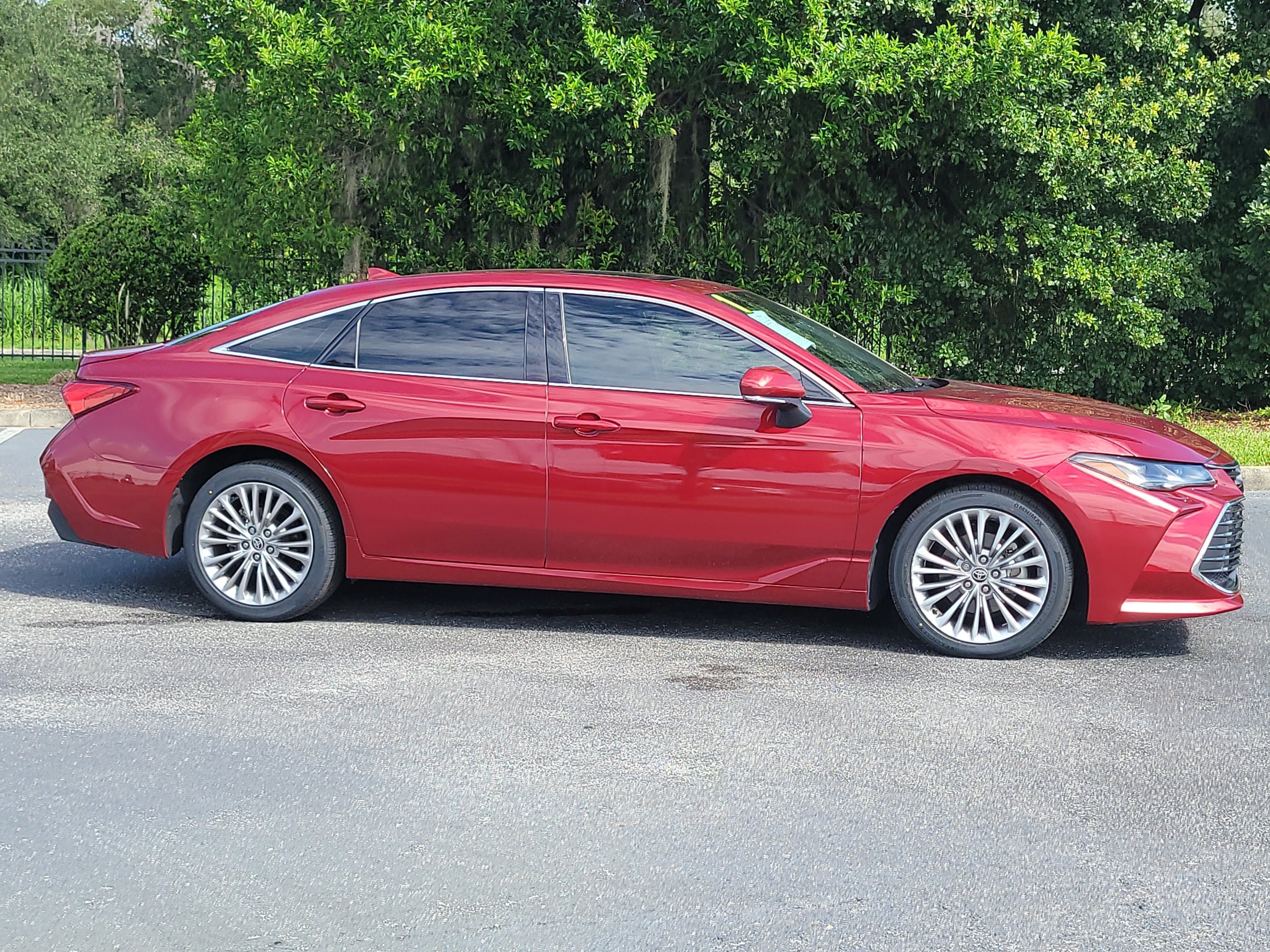 Certified 2021 Toyota Avalon Limited w/ Advanced Safety Package FWD image 8