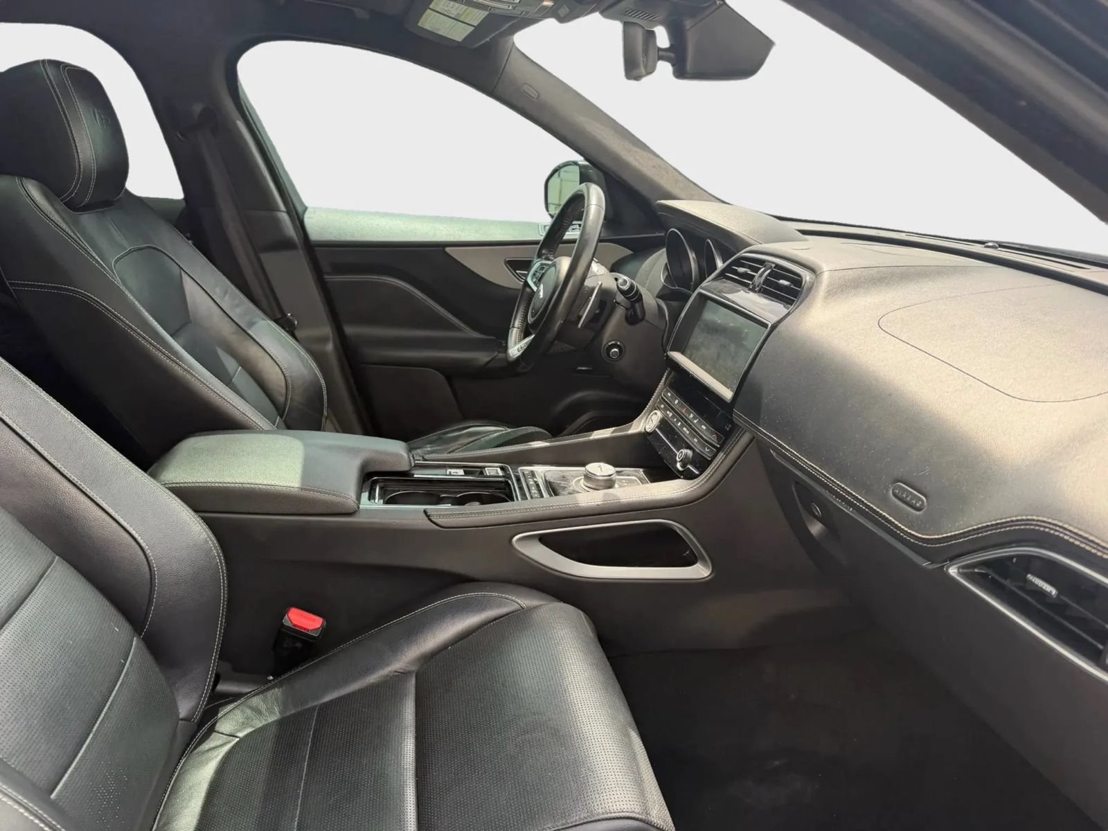 Used 2020 Jaguar F-PACE S AWD/4WD image 19