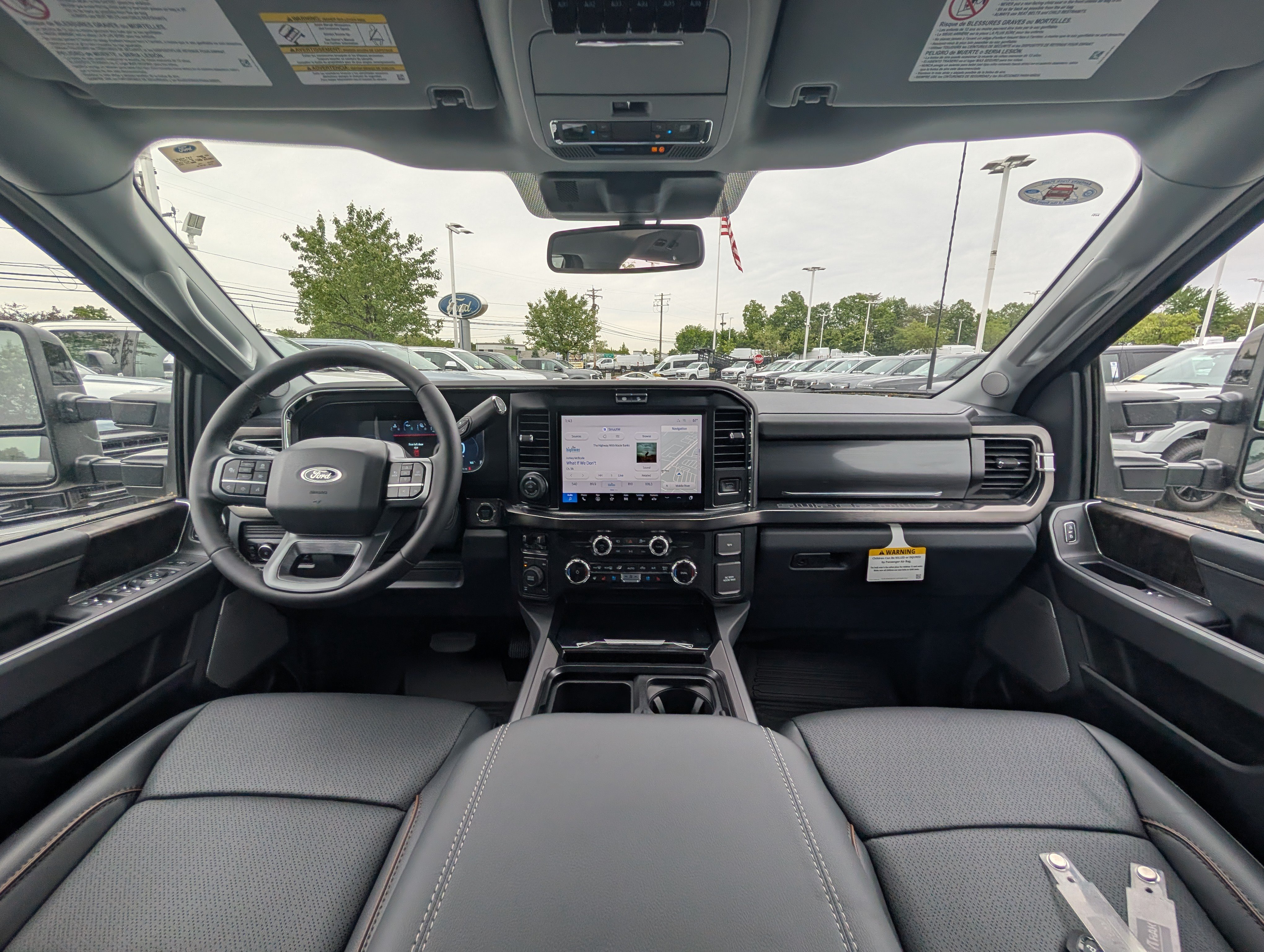 New 2026 Ford F350 Lariat w/ Black Appearance Package AWD/4WD image 13