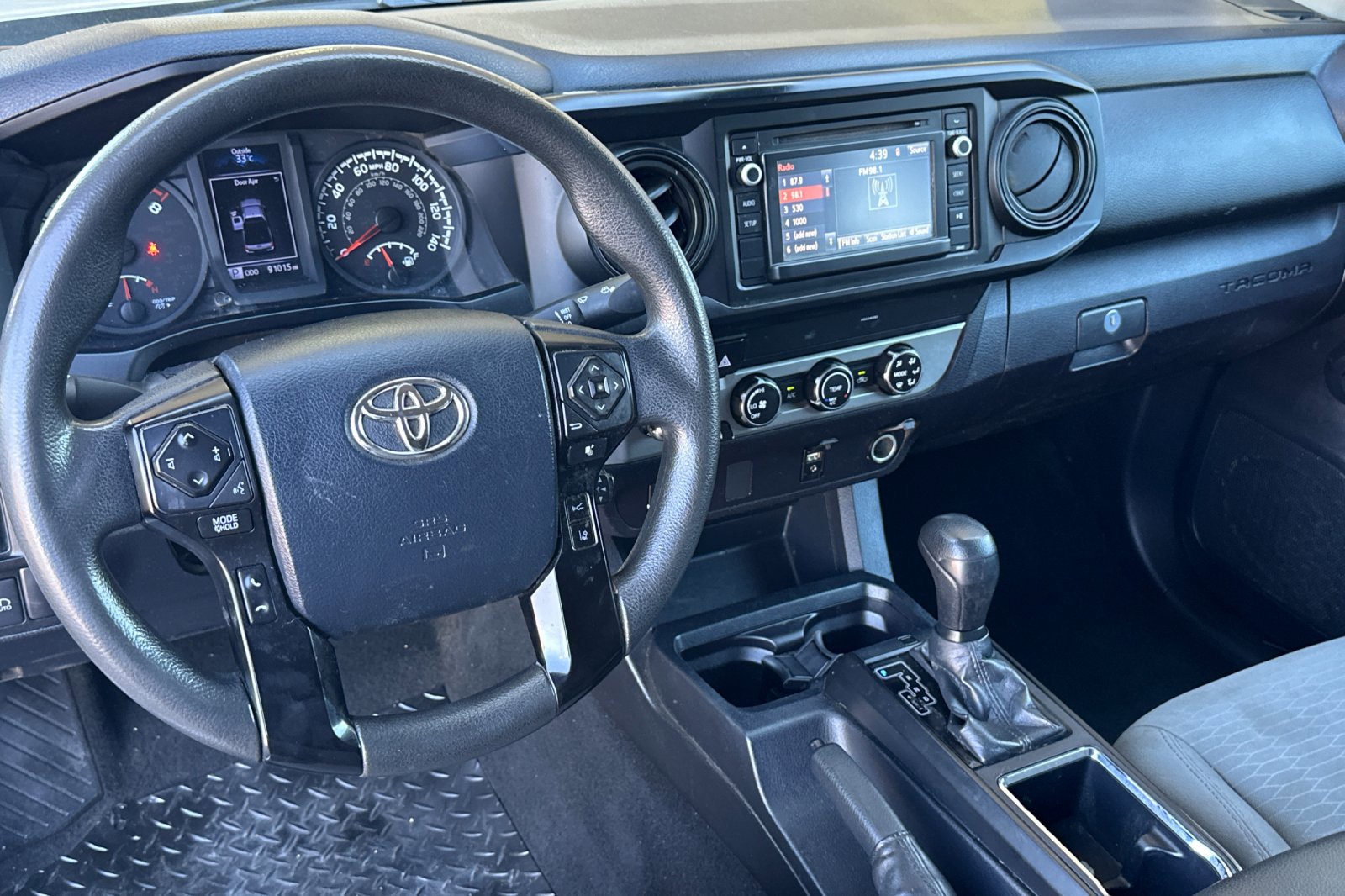 Used 2019 Toyota Tacoma 2WD Access Cab image 12