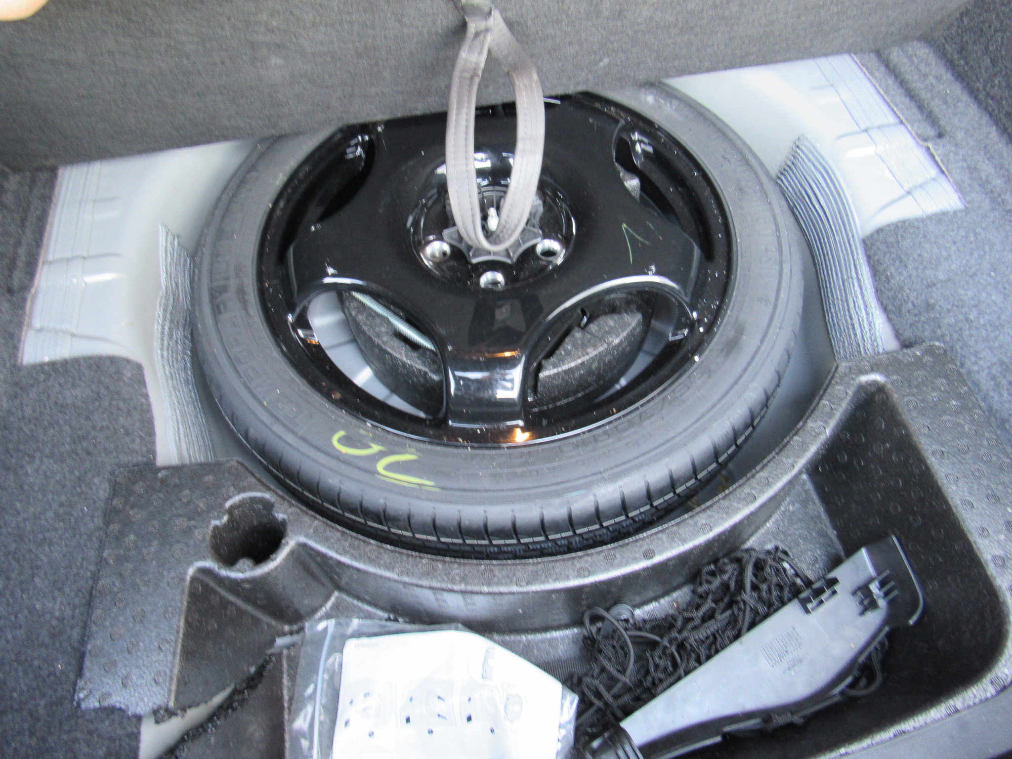 Used 2015 Cadillac XTS Luxury image 27