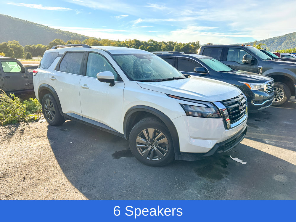 Used 2025 Nissan Pathfinder SV AWD/4WD image 2