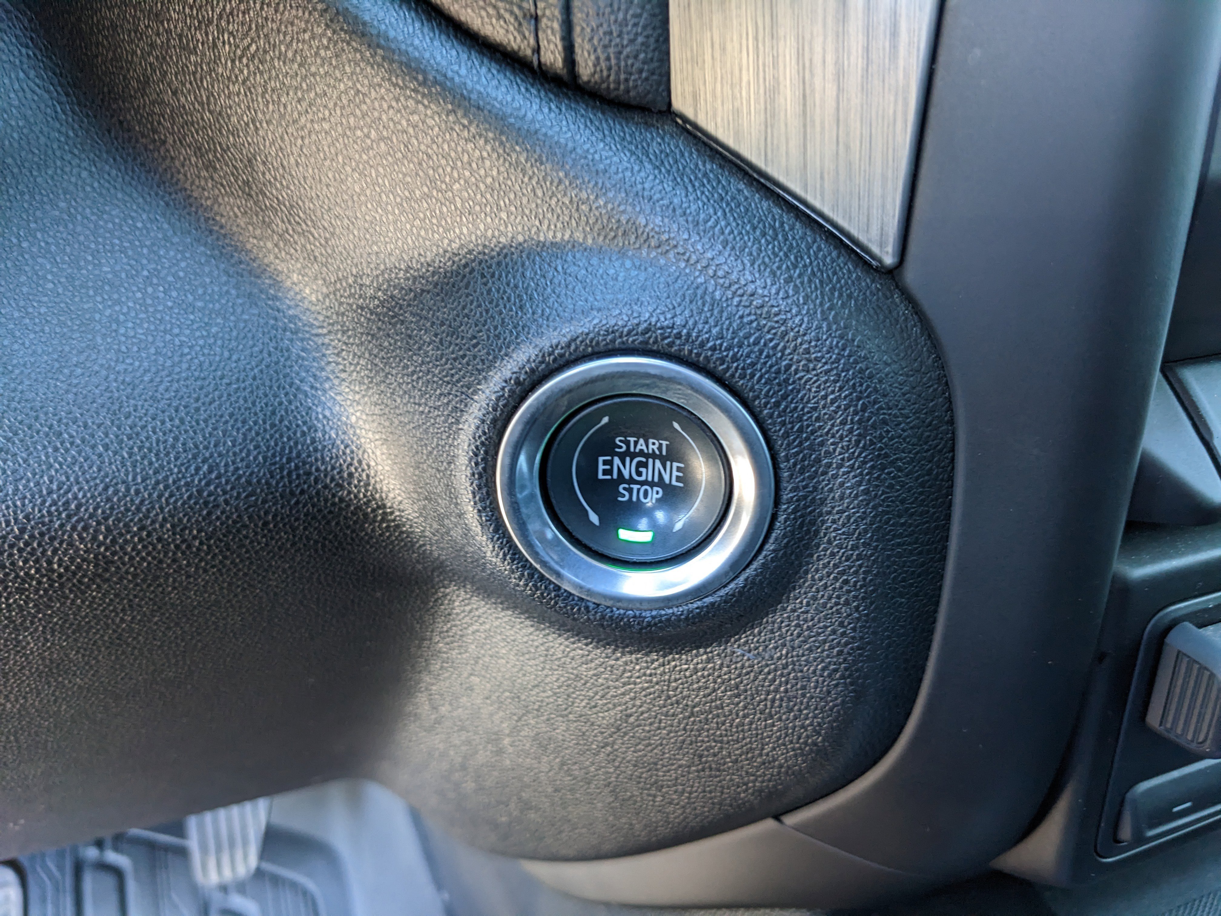 Used 2022 GMC Sierra 2500 Denali w/ Denali Ultimate Package image 30