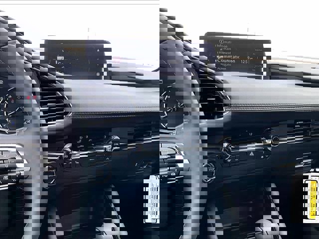 New 2026 MAZDA MAZDA3 Hatchback w/Premium Plus Pkg image 12