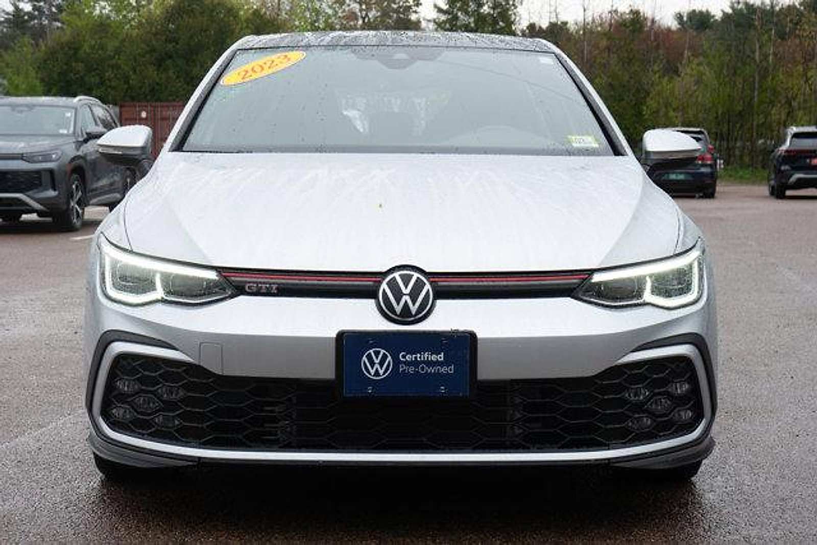 Certified 2023 Volkswagen GTI SE FWD image 9