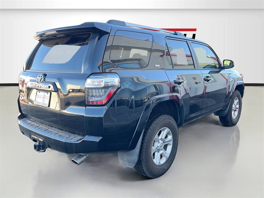 Used 2019 Toyota 4Runner SR5 image 7