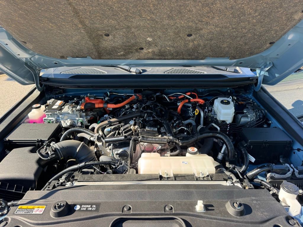 Used 2024 Toyota Land Cruiser image 19
