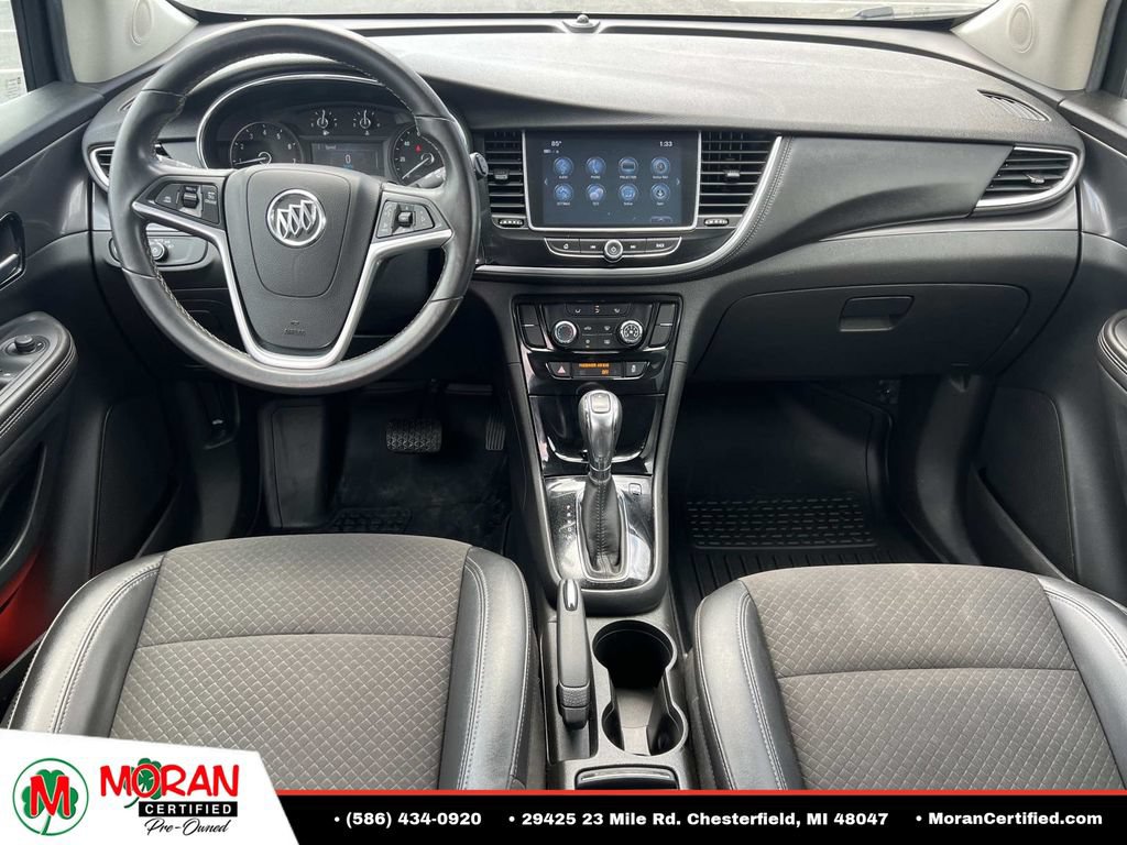 Used 2021 Buick Encore Preferred AWD/4WD image 14