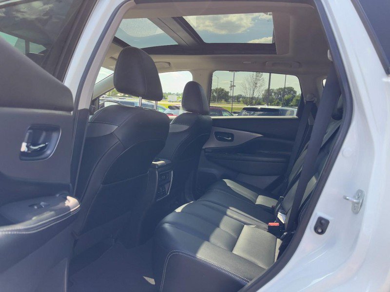 Used 2023 Nissan Murano SL w/ SL Moonroof Package AWD/4WD image 10