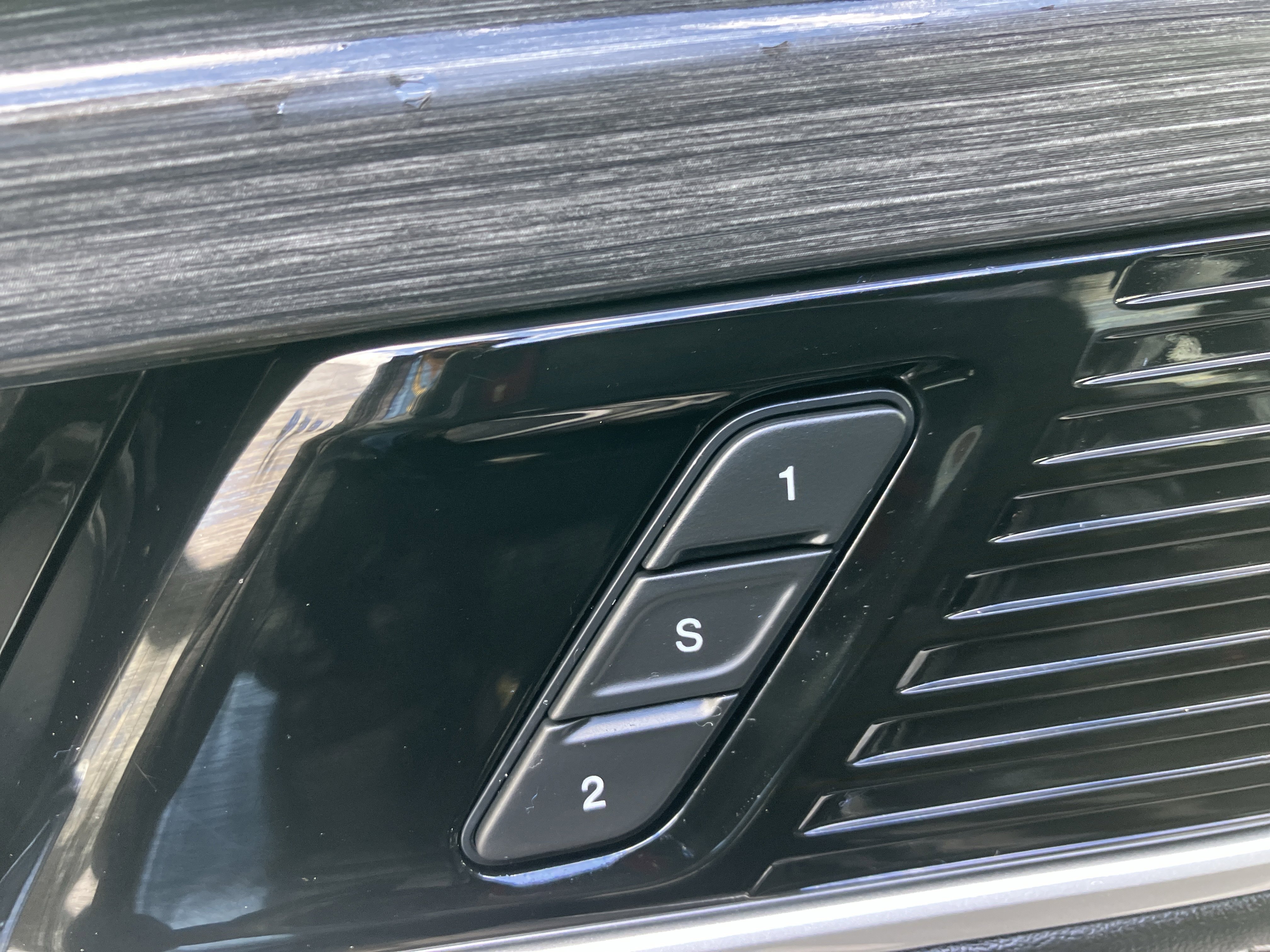Used 2024 Jeep Wagoneer Series II w/ Flexible Seating Group AWD/4WD image 22