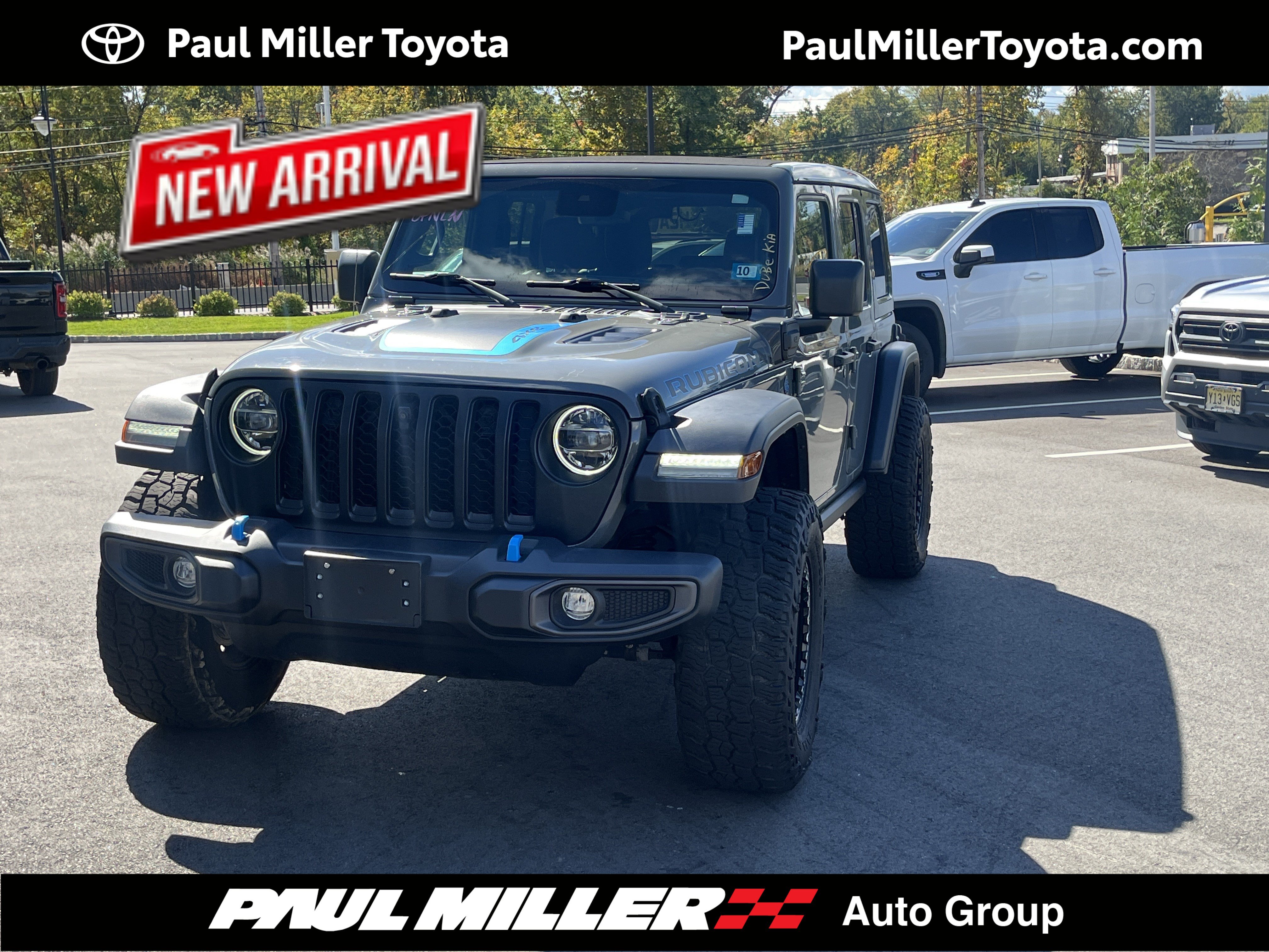 Used 2022 Jeep Wrangler Unlimited Rubicon 4xe w/ Cold Weather Group AWD/4WD image 1
