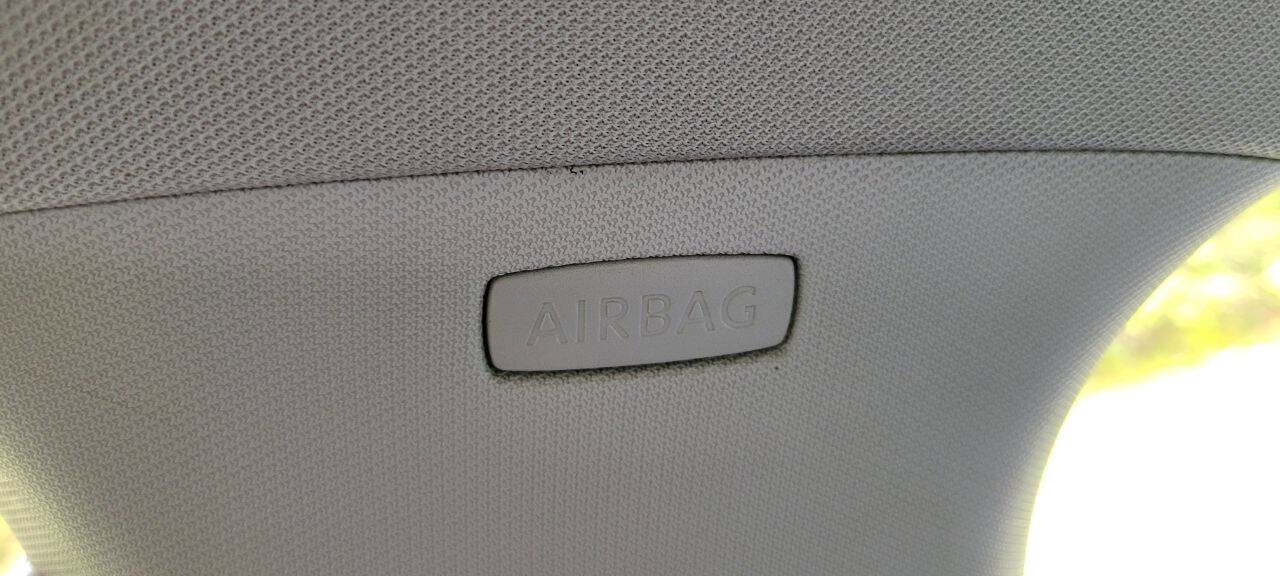 Used 2017 Volkswagen Jetta S image 34