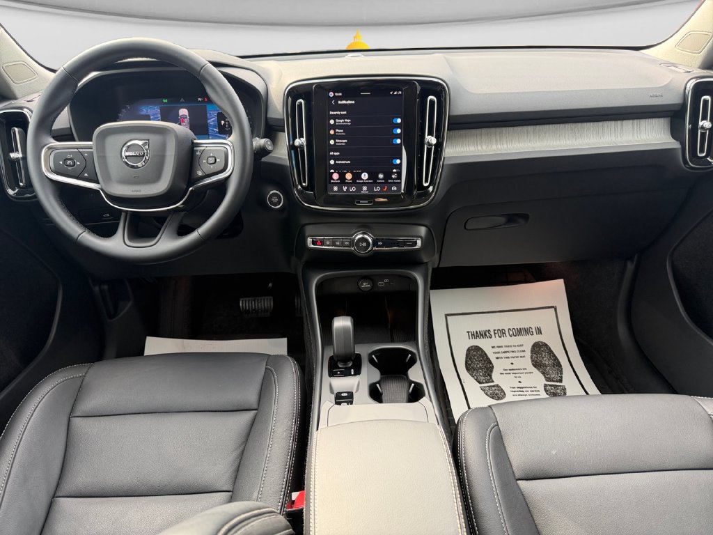 Used 2026 Volvo XC40 B5 Core w/ Protection Package Premier AWD/4WD image 22
