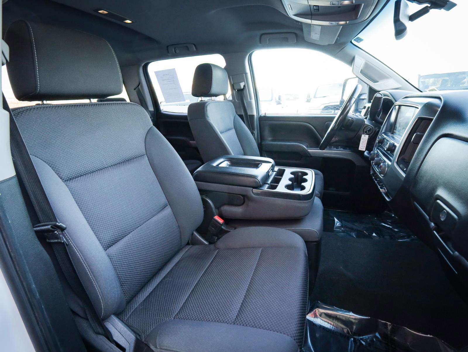 Used 2019 Chevrolet Silverado 3500 LT w/ LT Convenience Package image 24