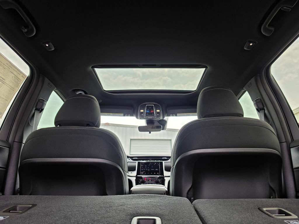 New 2026 Jeep Grand Cherokee Laredo X AWD/4WD image 29