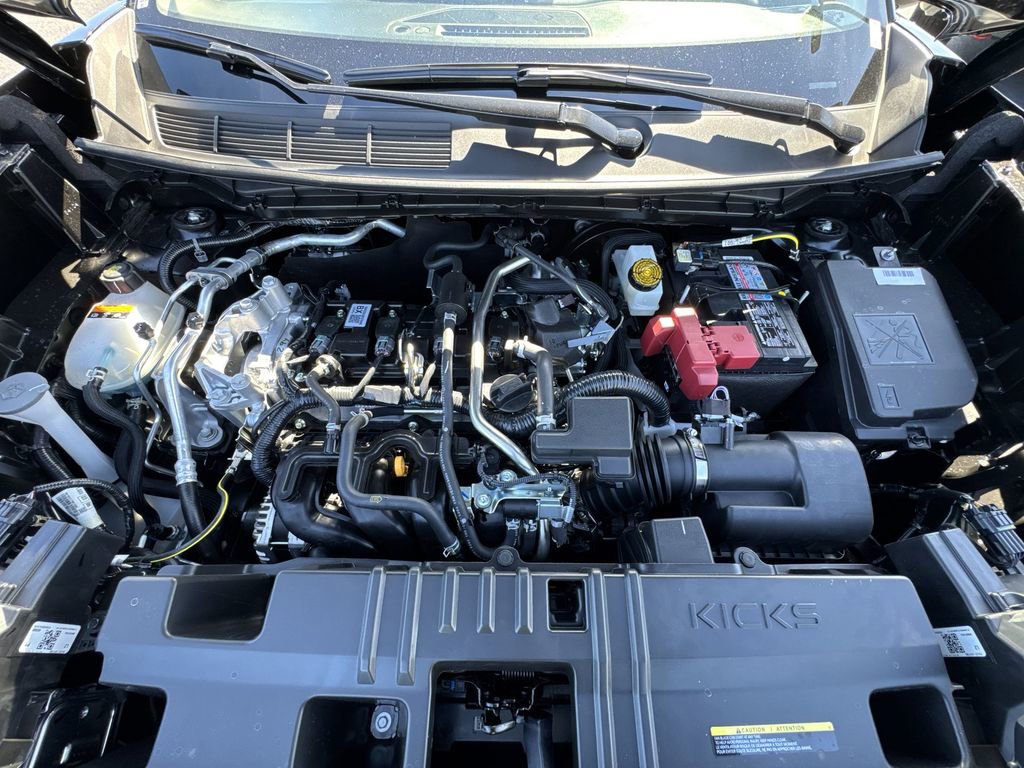 New 2026 Nissan Kicks SR w/ SR Premium Package AWD/4WD image 26