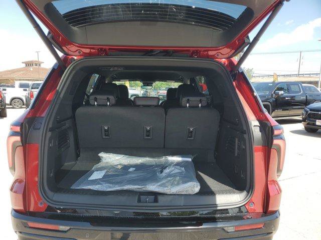 New 2026 Chevrolet Traverse RS w/ LPO, Floor Liner Package image 14