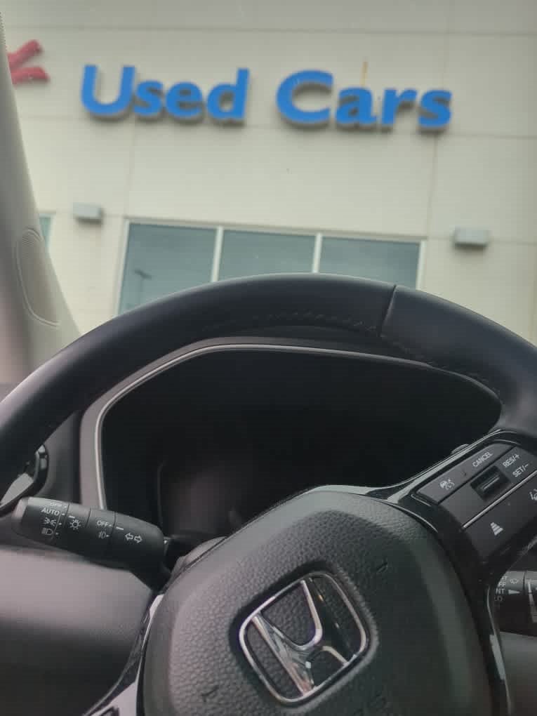 Used 2023 Honda Pilot EX-L image 8