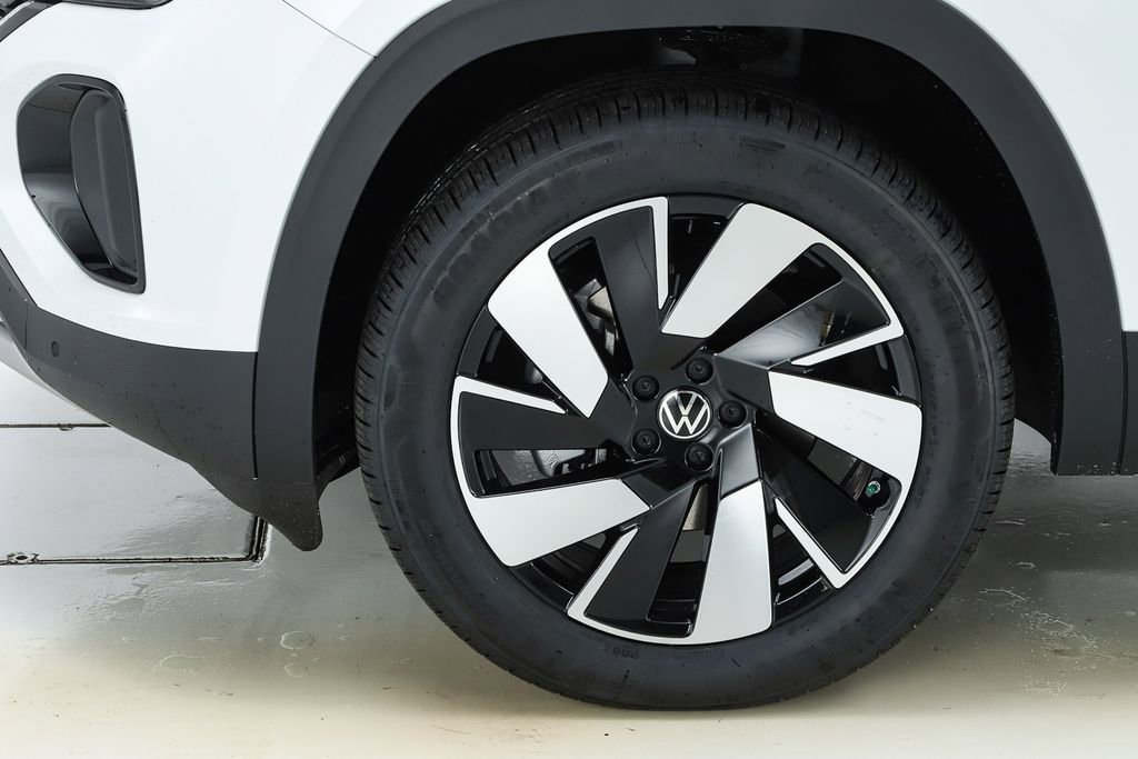 New 2026 Volkswagen Atlas Cross Sport SEL image 44