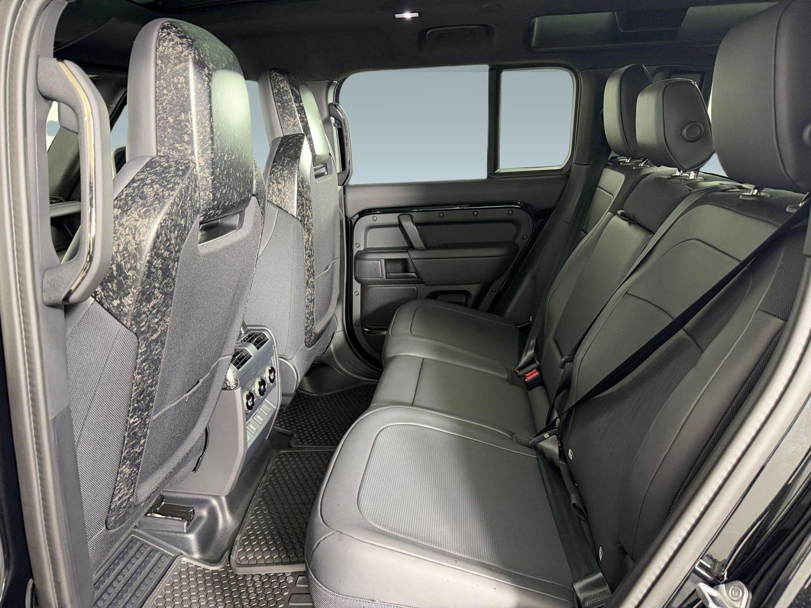 New 2026 Land Rover Defender 110 OCTA AWD/4WD image 12