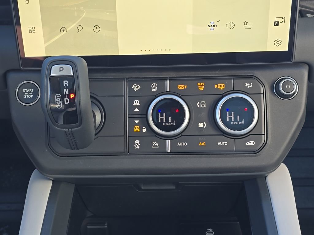 New 2026 Land Rover Defender 110 S AWD/4WD image 19