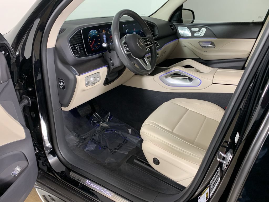 Used 2020 Mercedes-Benz GLE 350 4MATIC w/ Premium Package image 21