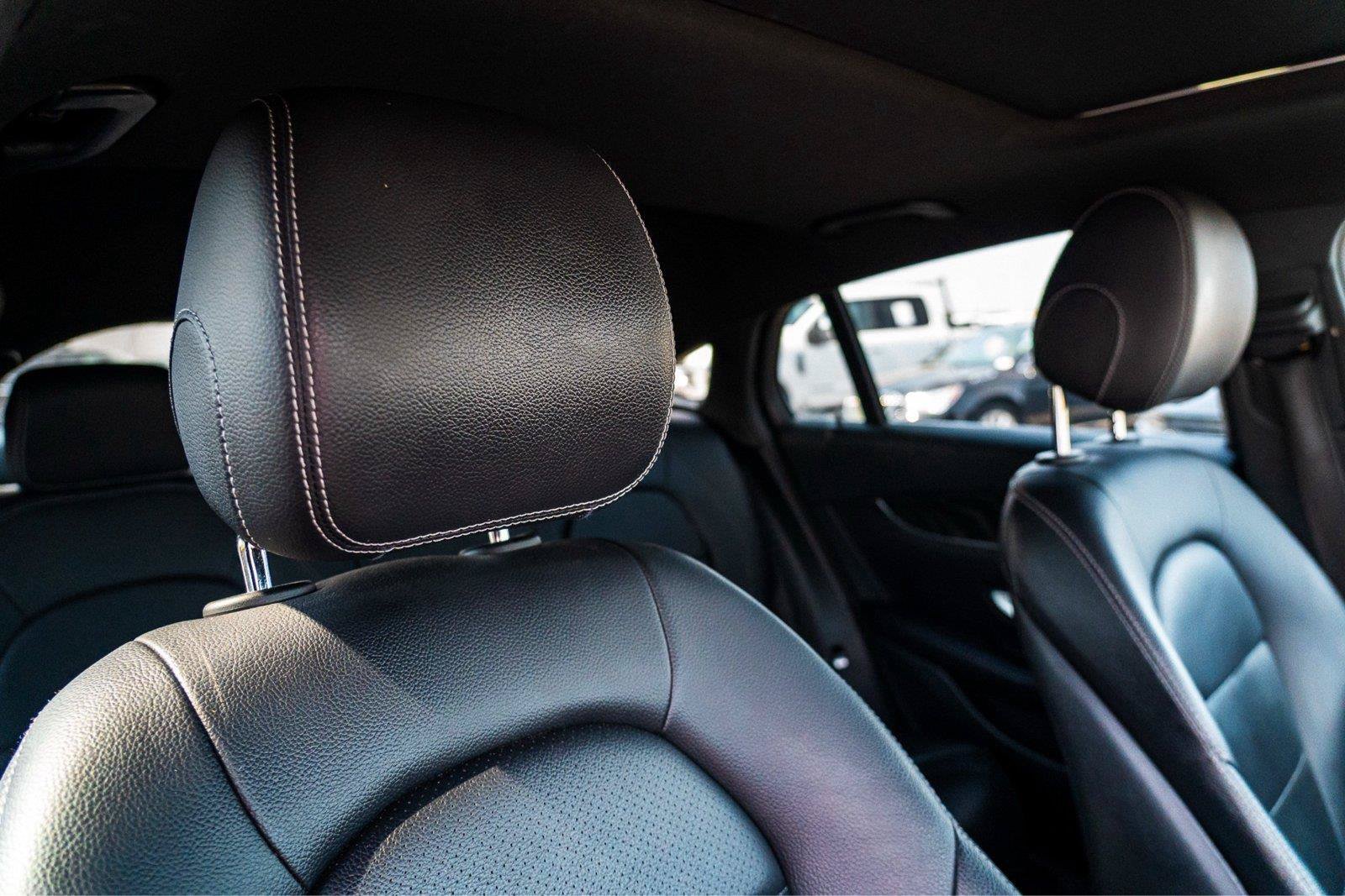 Used 2018 Mercedes-Benz GLC 300 4MATIC Coupe image 30