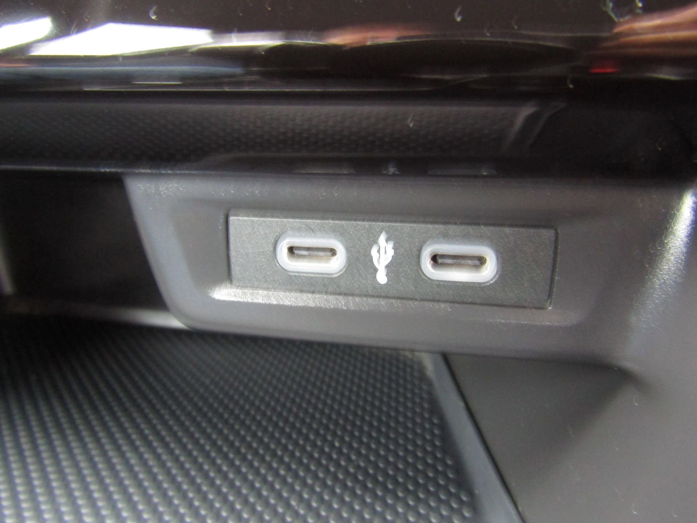 Used 2025 Volkswagen Jetta Sport image 34