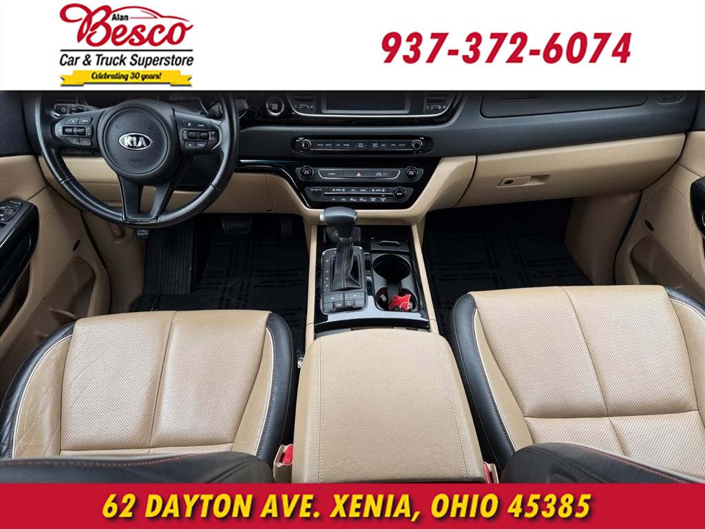 Used 2017 Kia Sedona SX image 7