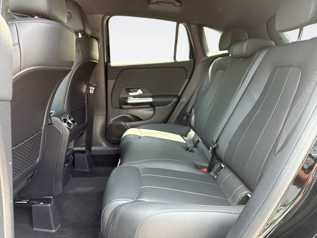 Used 2023 Mercedes-Benz GLA 250 w/ Premium Package image 23