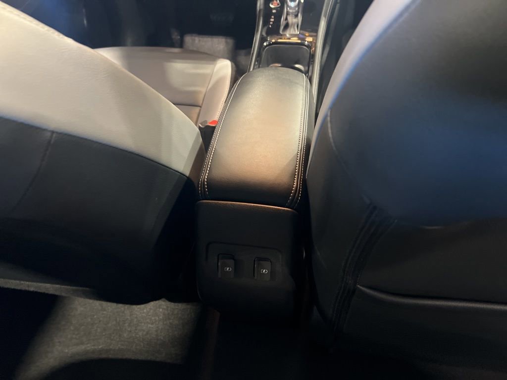 Certified 2024 Nissan Kicks SR w/ SR Premium Package image 19