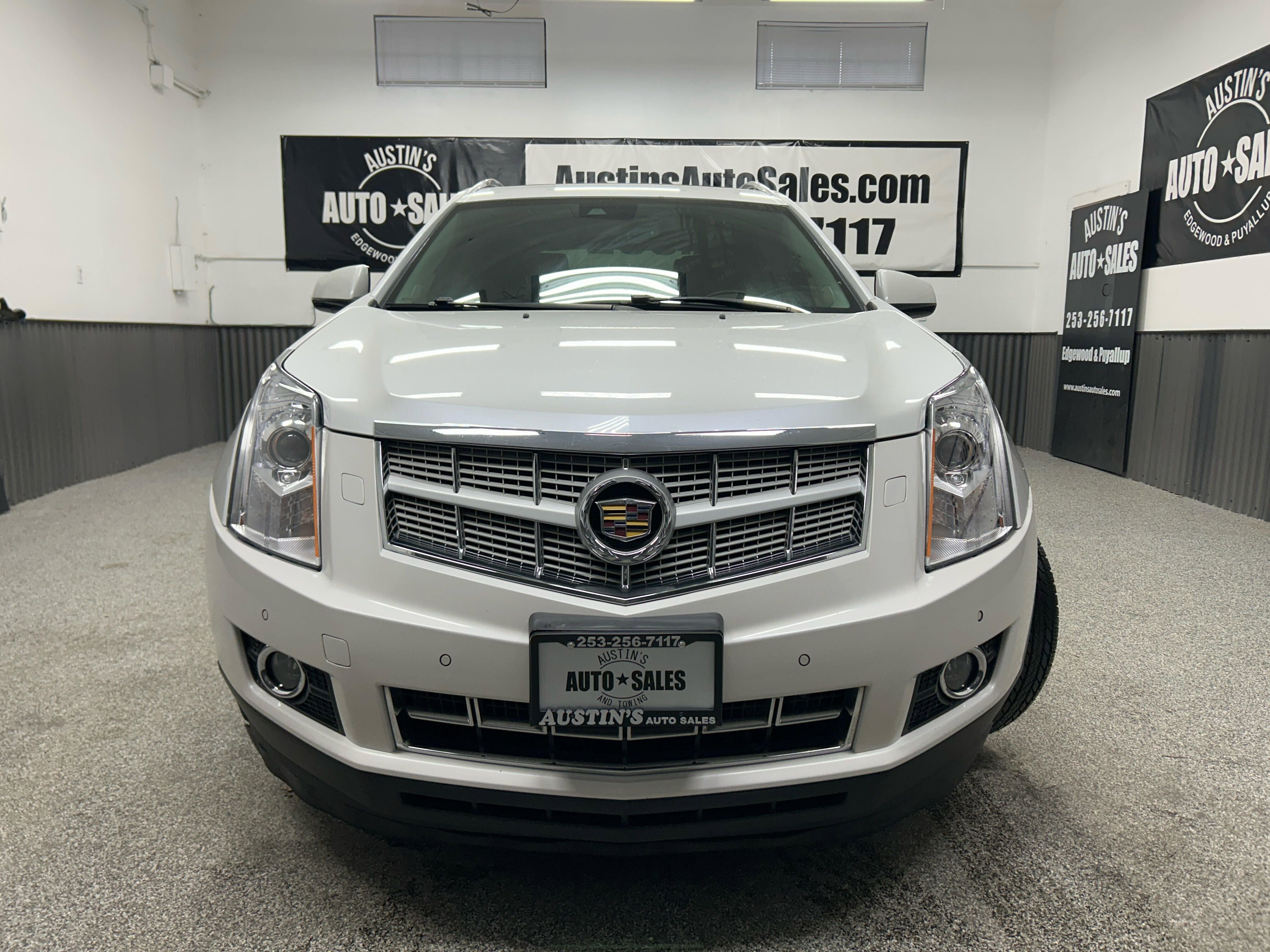 Used 2013 Cadillac SRX Premium image 2