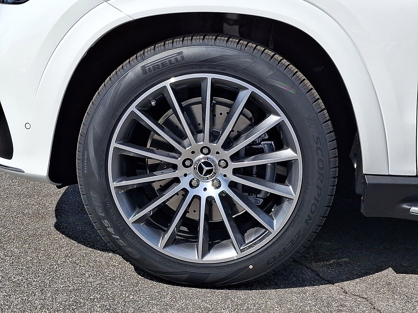 New 2026 Mercedes-Benz GLE 450 4MATIC image 5