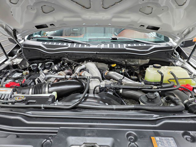 Used 2021 Ford F450 Platinum w/ FX4 Off-Road Package AWD/4WD image 44